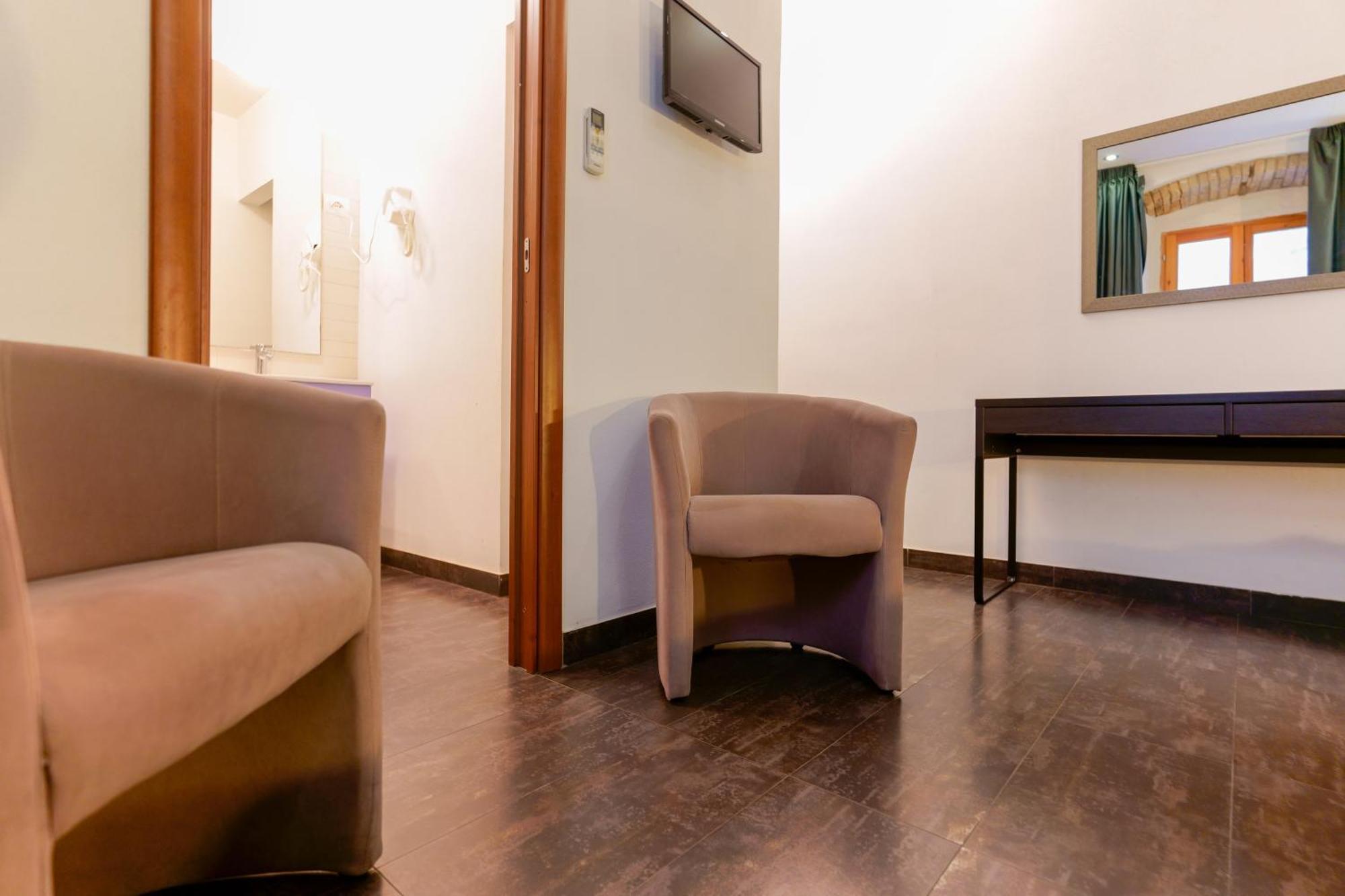 Il Palazz8 Otel Iglesias Dış mekan fotoğraf