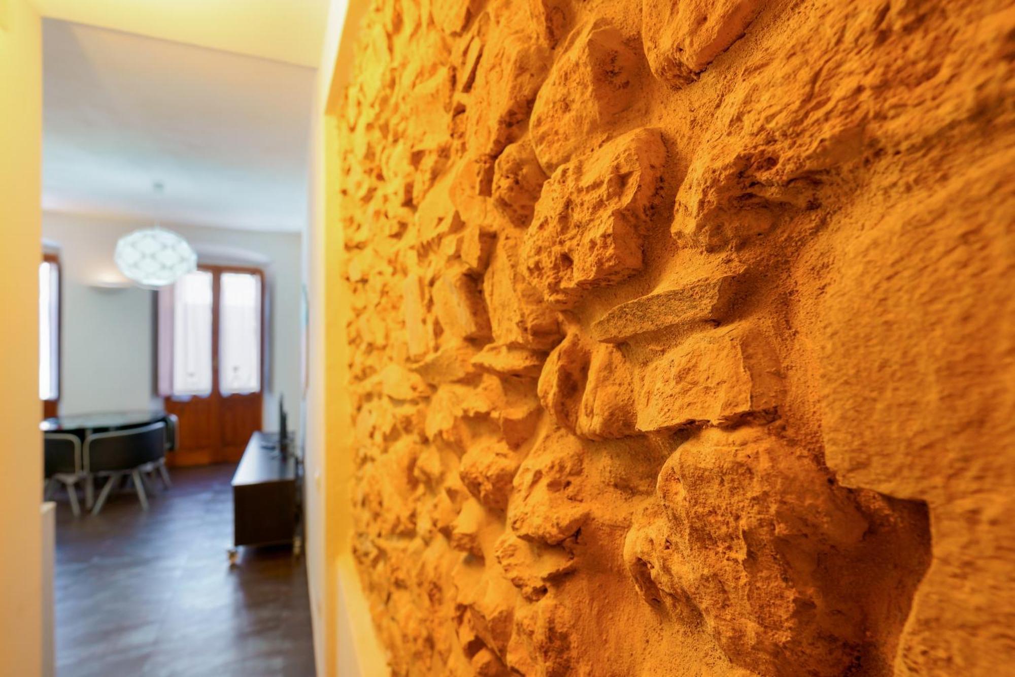 Il Palazz8 Otel Iglesias Oda fotoğraf