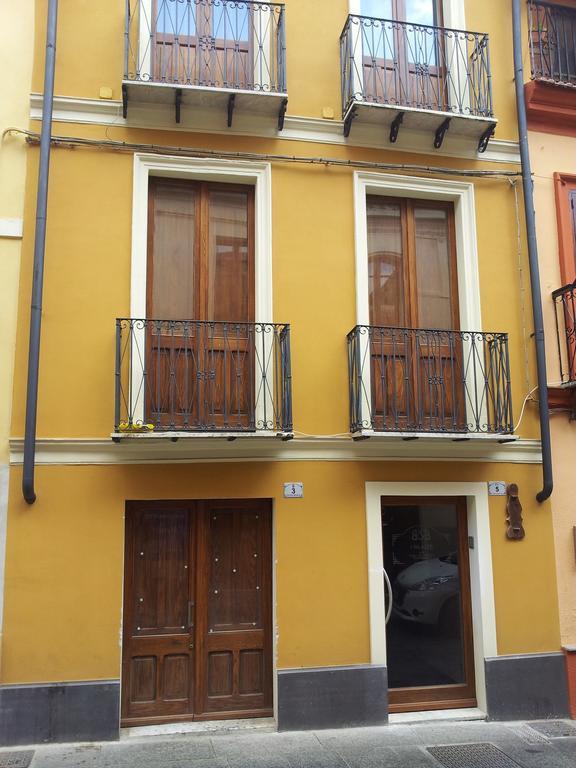 Il Palazz8 Otel Iglesias Dış mekan fotoğraf